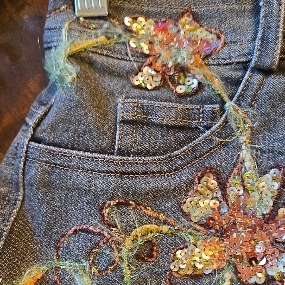 Floral Embroidered Boot Cut Jeans Sz Lg W 28 Inseam 28 - Picture 3 of 9